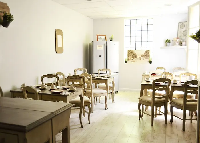 The Originals Boutique, Hôtel Les Poèmes de Chartres (Inter-Hotel)